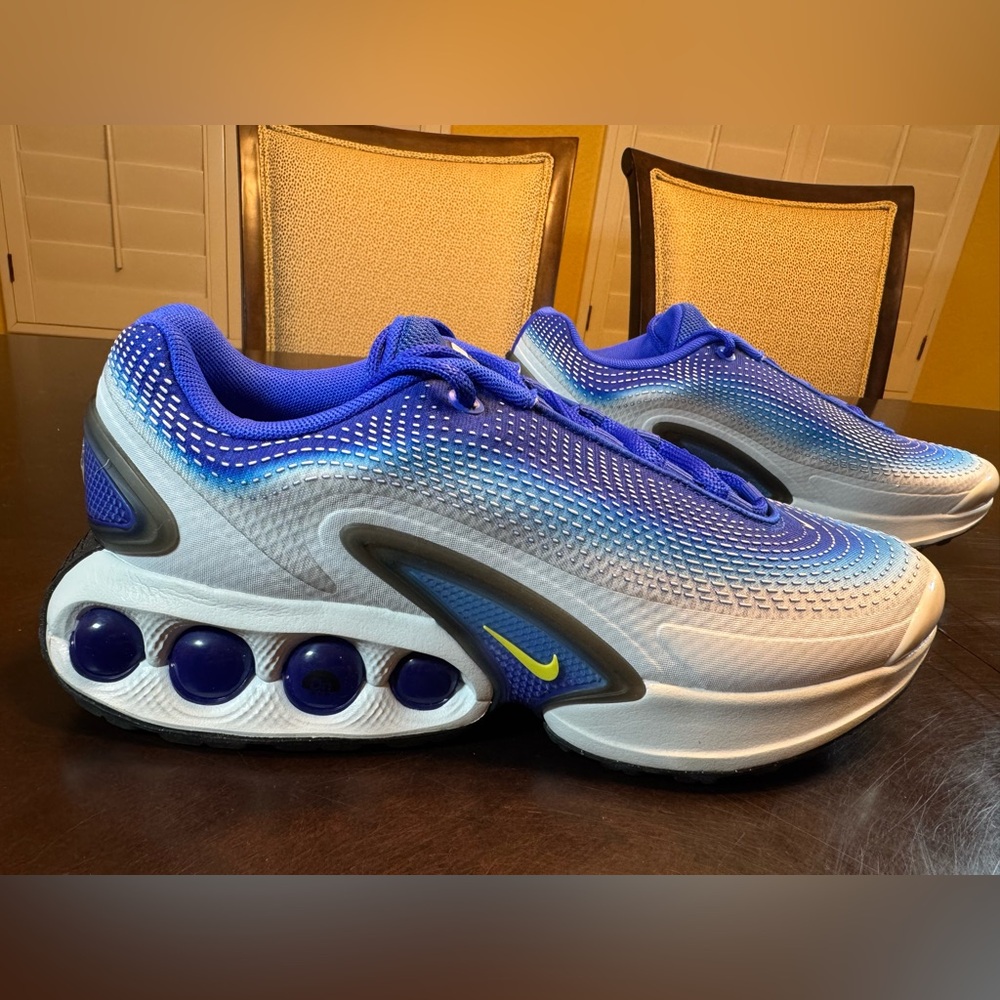 New Nike Air Max DN Blue White Sneaker Shoes Size US 10 - Picture 3 of 15